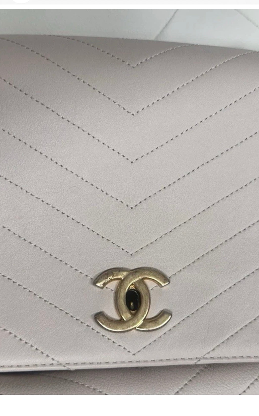 CHANEL 31 Rue Cambon Cream Colored Lambskin Chevron Top Handle Crossbody with Elaphe Snakeskin Strap & Handle